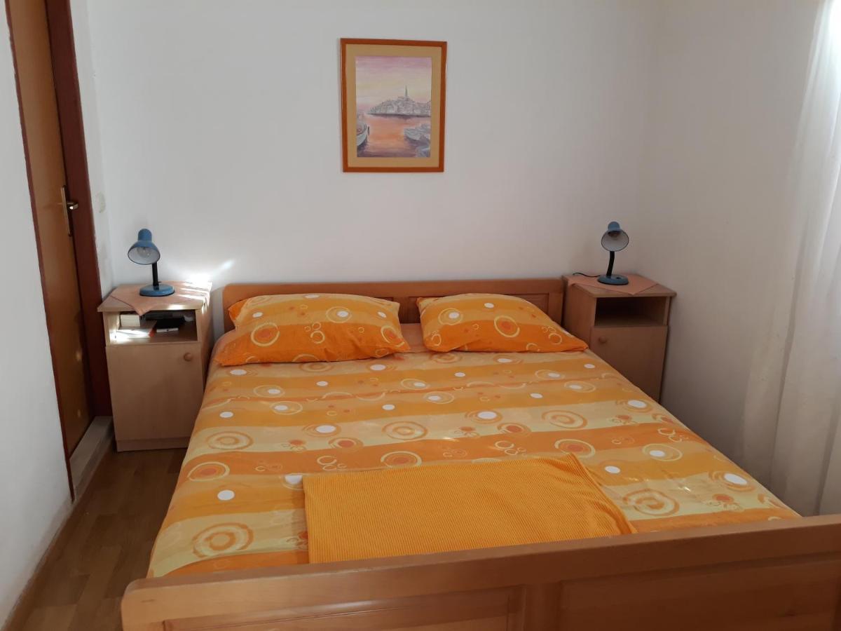 Apartments With A Parking Space Jelsa, Hvar - 8746 Jelsa  Luaran gambar